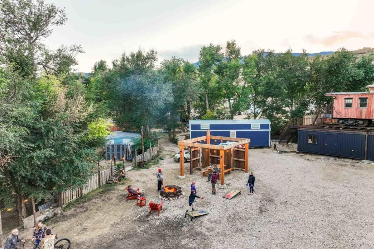 Red Rock Treehouse Unique In Old Colorado City Колорадо Спрингс Екстериор снимка